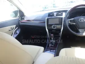 Toyota Premio 1.5 FWD 2021 Pearl