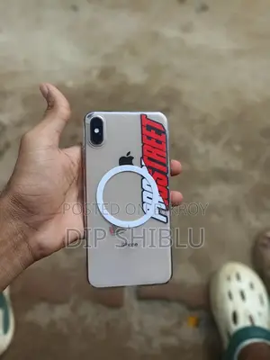 Apple iPhone XS Max 64 GB Gold
