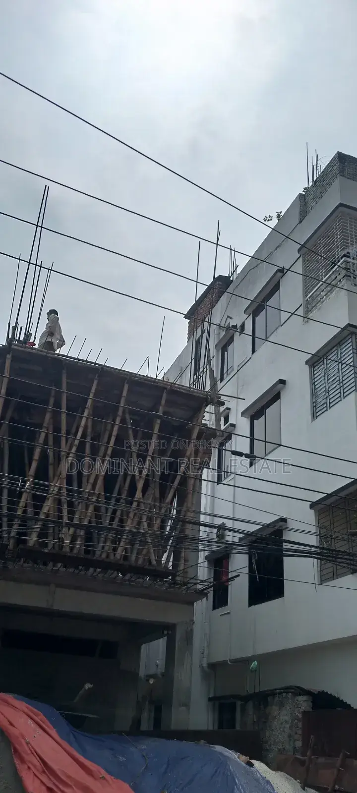 ডমিন্যান্ট রিয়েল এস্টেটে ৩ বেডরুমের অ্যাপার্টমেন্ট খিলক্ষেতে বিক্রয়ের জন্য