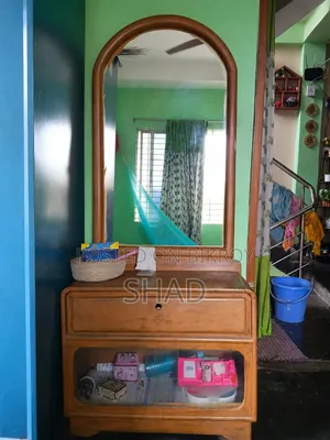 A dressing table will be sold
