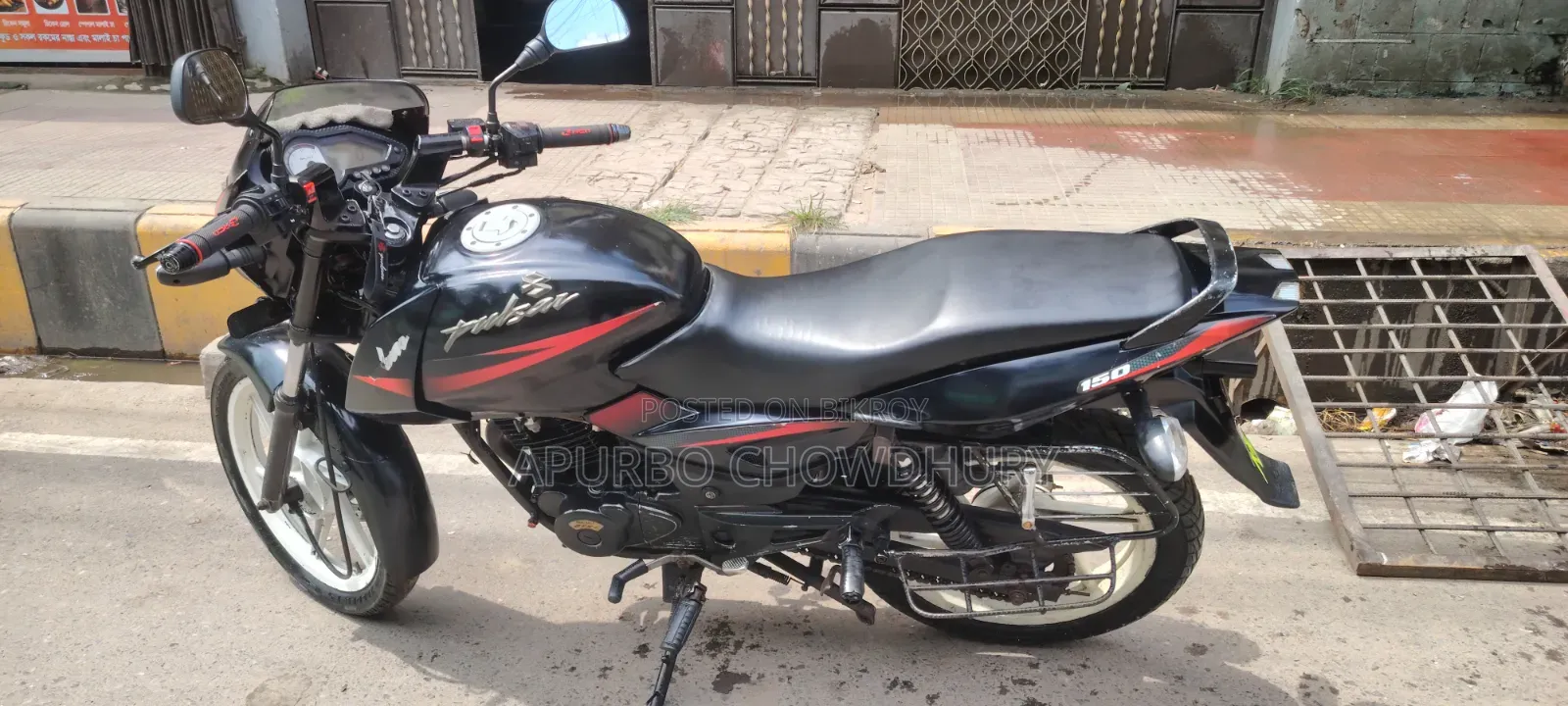 Bajaj Pulsar 150 2011 Black