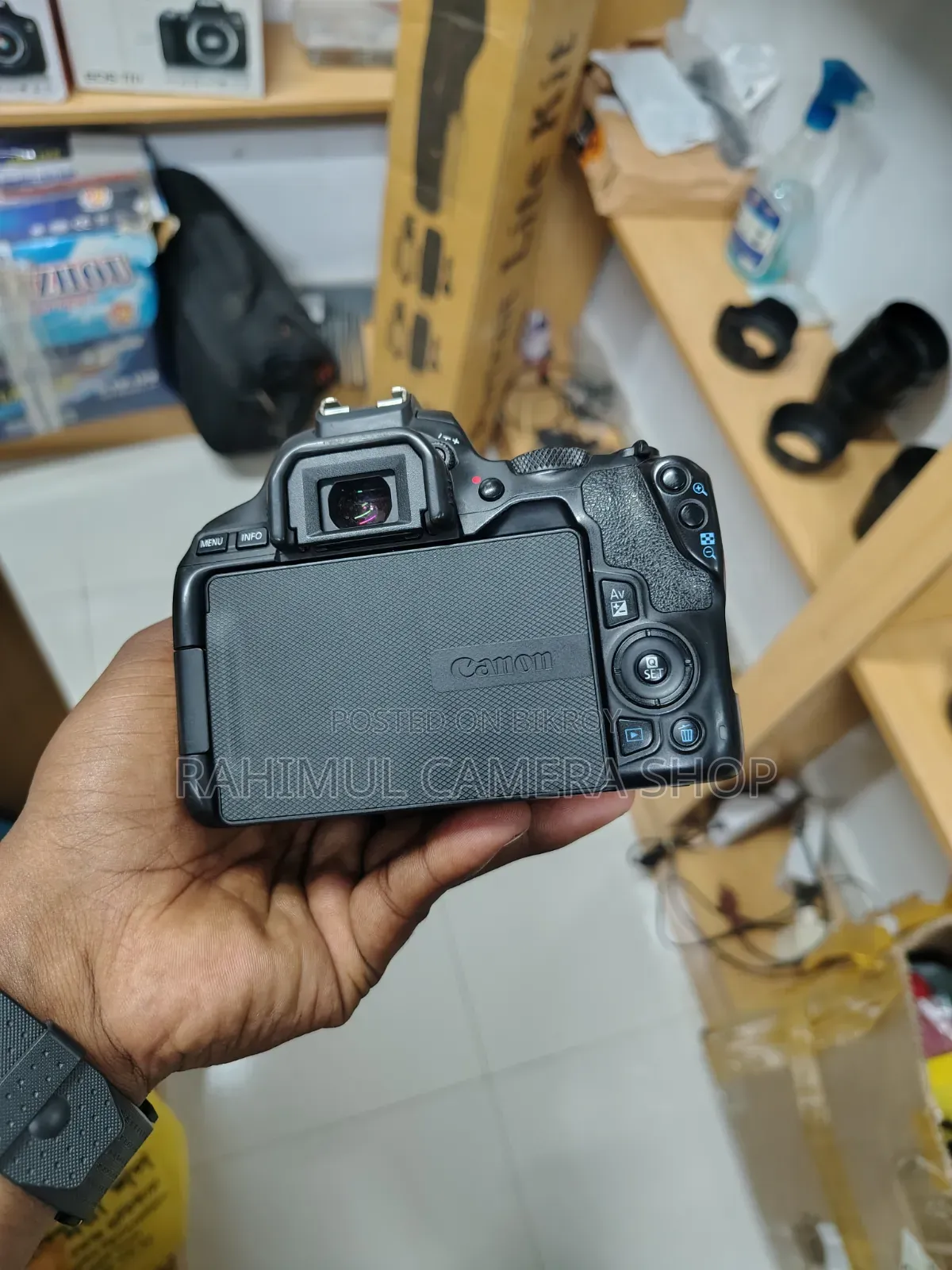 Canon 250D With 50mm STM Prime Lens 1.8 Full Fresh Condition
