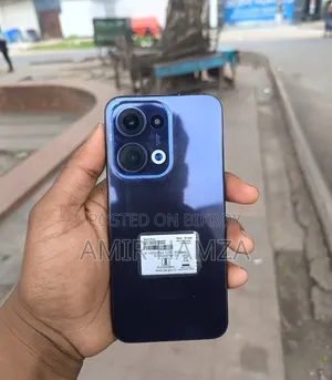 Oppo Reno13 128 GB Blue
