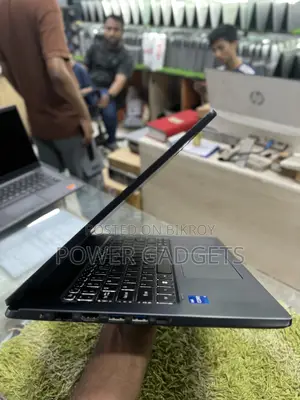 Laptop Acer TravelMate Spin B1 8GB Intel Core I7 SSD 256GB