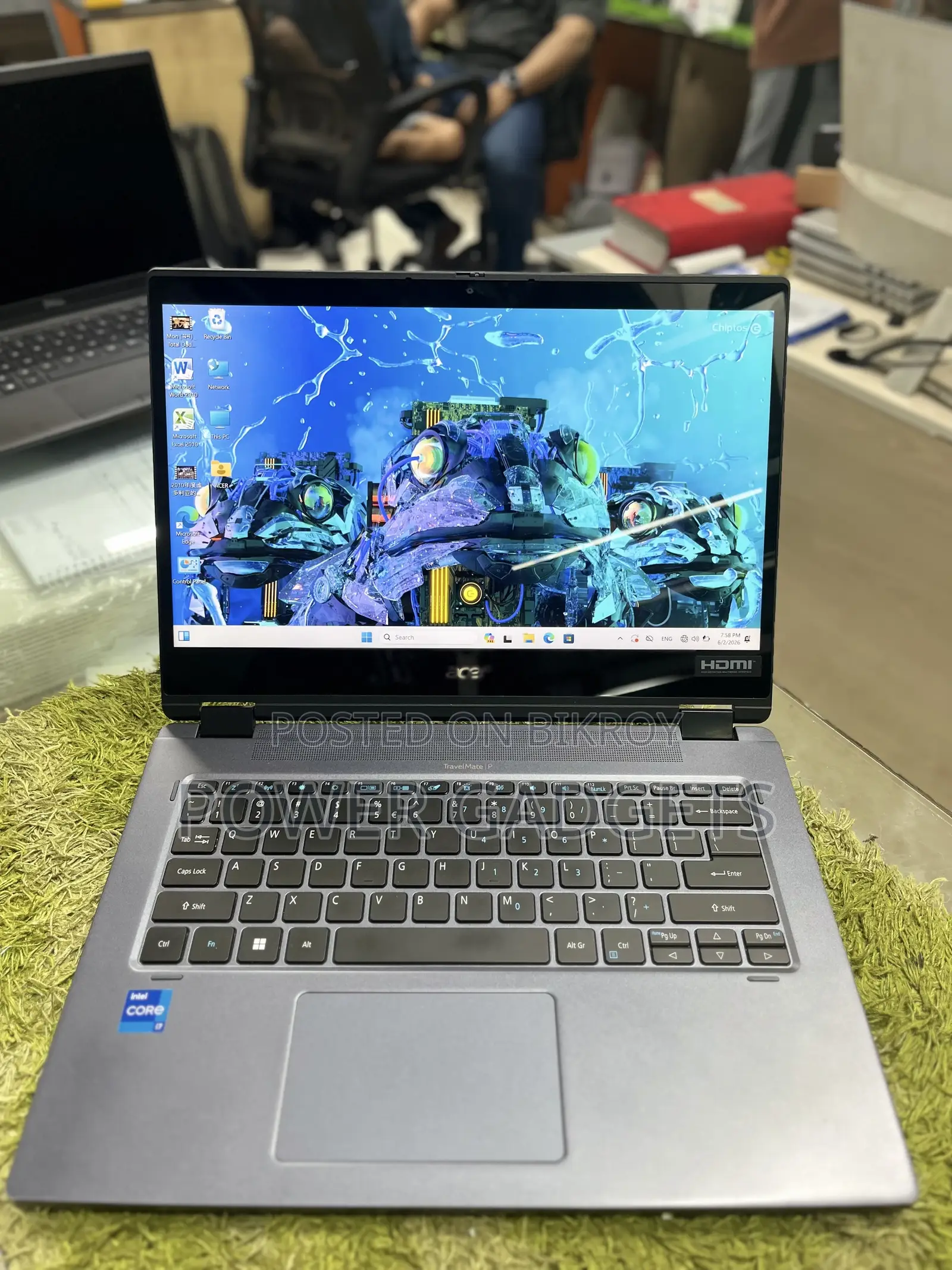 Laptop Acer TravelMate Spin B1 8GB Intel Core I7 SSD 256GB