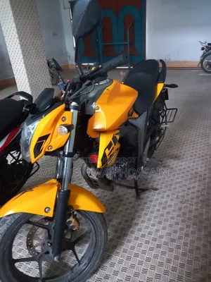 Suzuki Gixxer Monotone 2023 Yellow