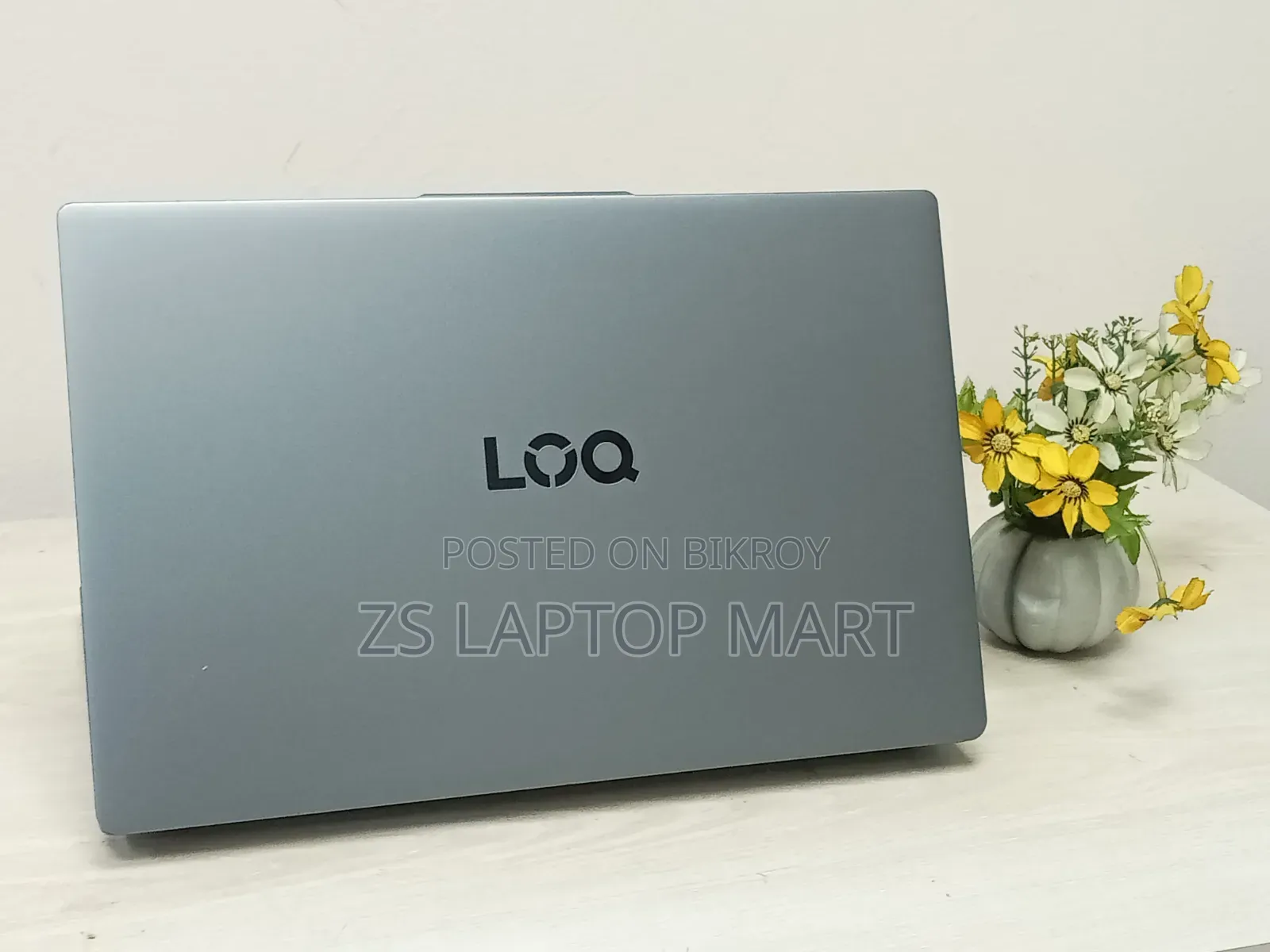 Laptop Lenovo LOQ 15IRH8 16GB Intel Core I5 SSD 512GB