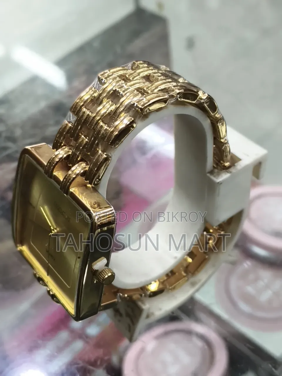 Unichron Watch