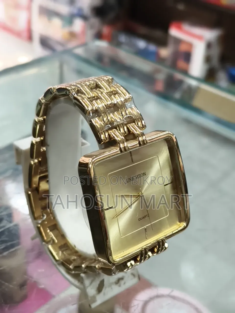 Unichron Watch