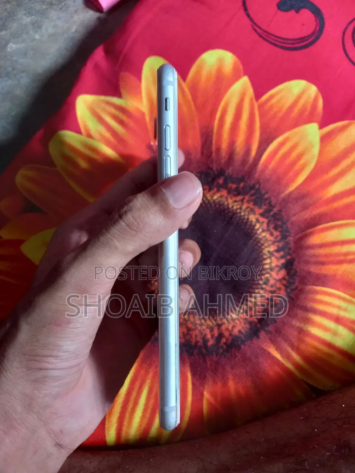অ্যাপল আইফোন ৮ প্লাস ৬৪ জিবি হোয়াইট