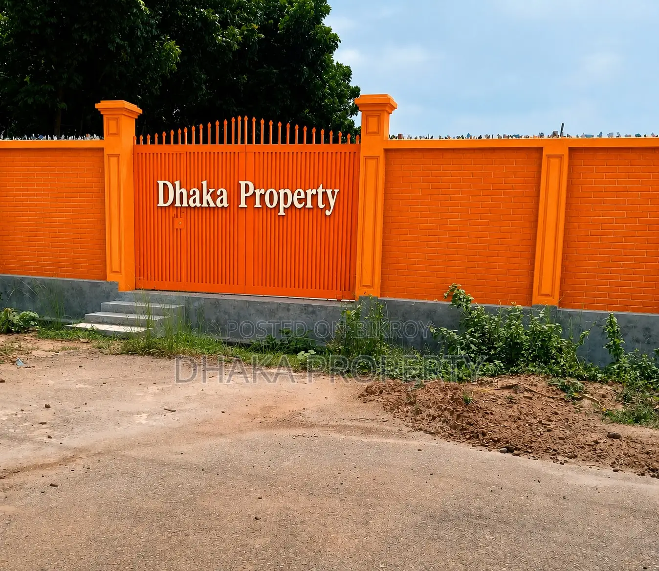 Nearby 300ft Corner 5 Katha South at Sector-7