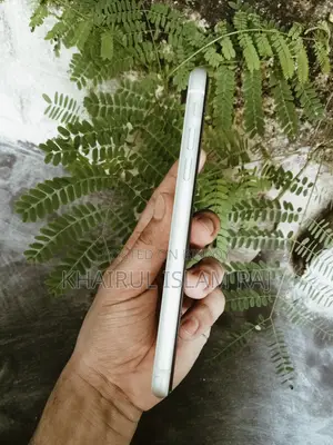 Apple iPhone 11 128 GB White