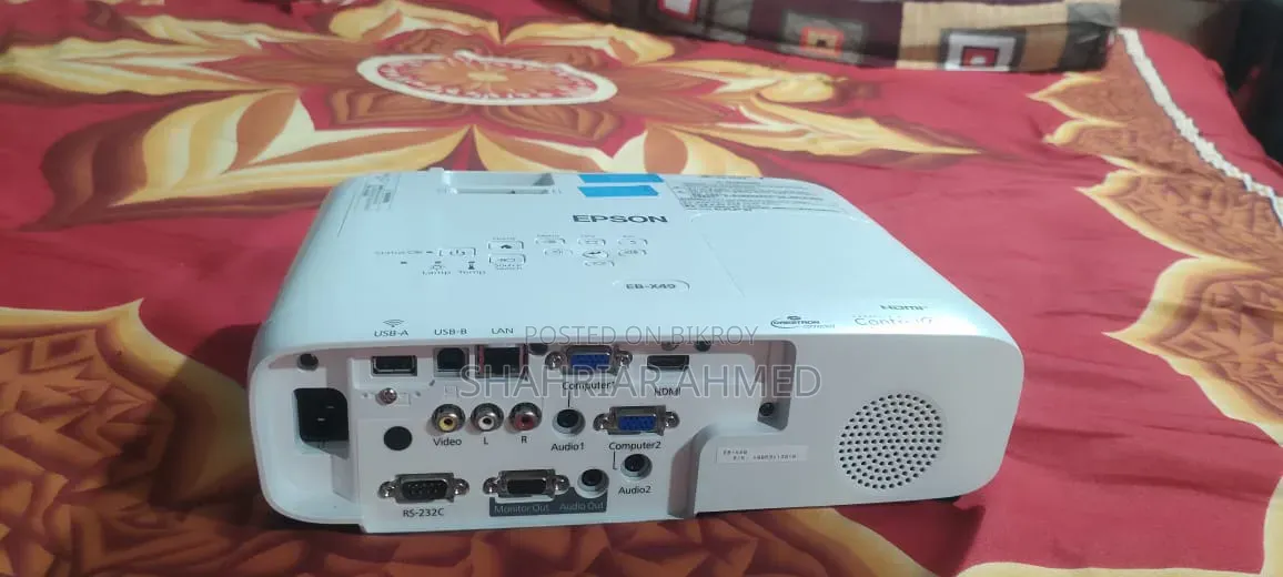 Epson LCD Projector
