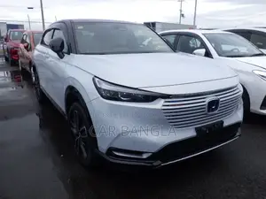 Honda Vezel 2024 Pearl