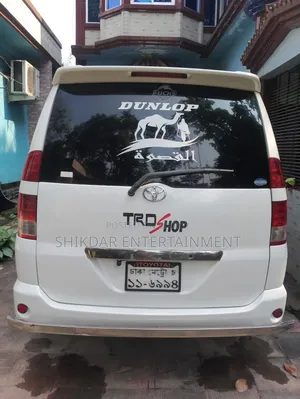 Toyota Noah 2.0 AWD (8 Seater) 2003 White