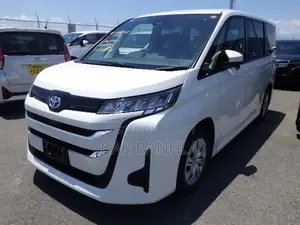 Toyota Noah 2022 Pearl