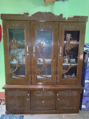 Wall Showcase