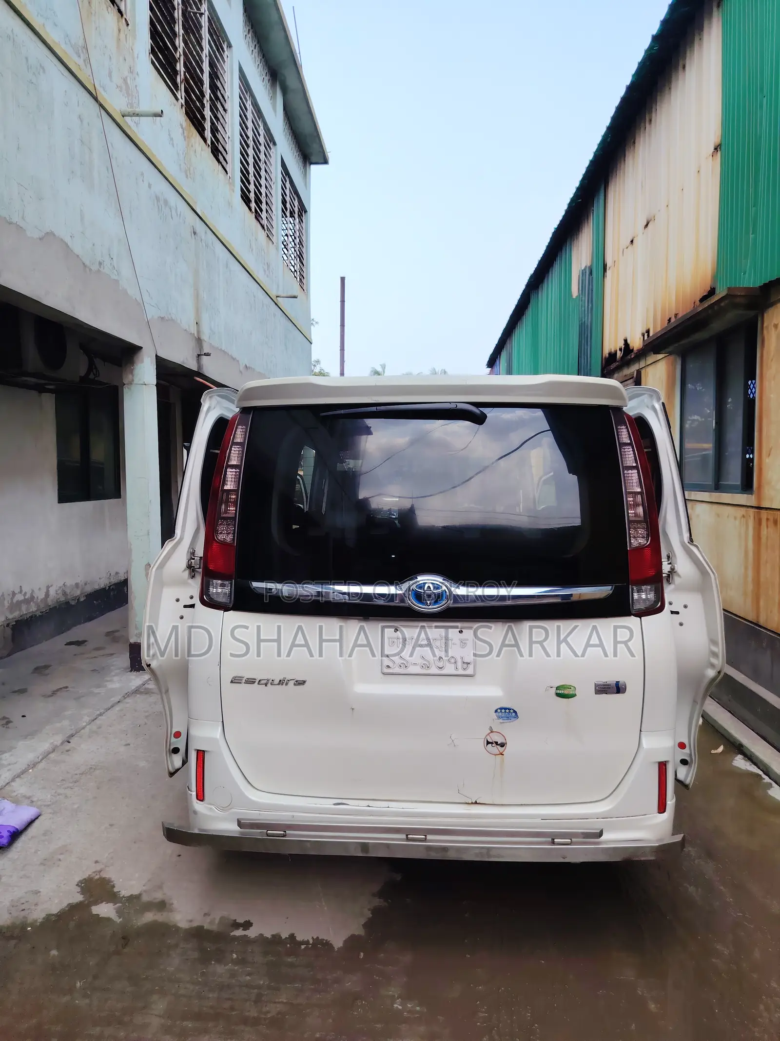Toyota Voxy 2015 White