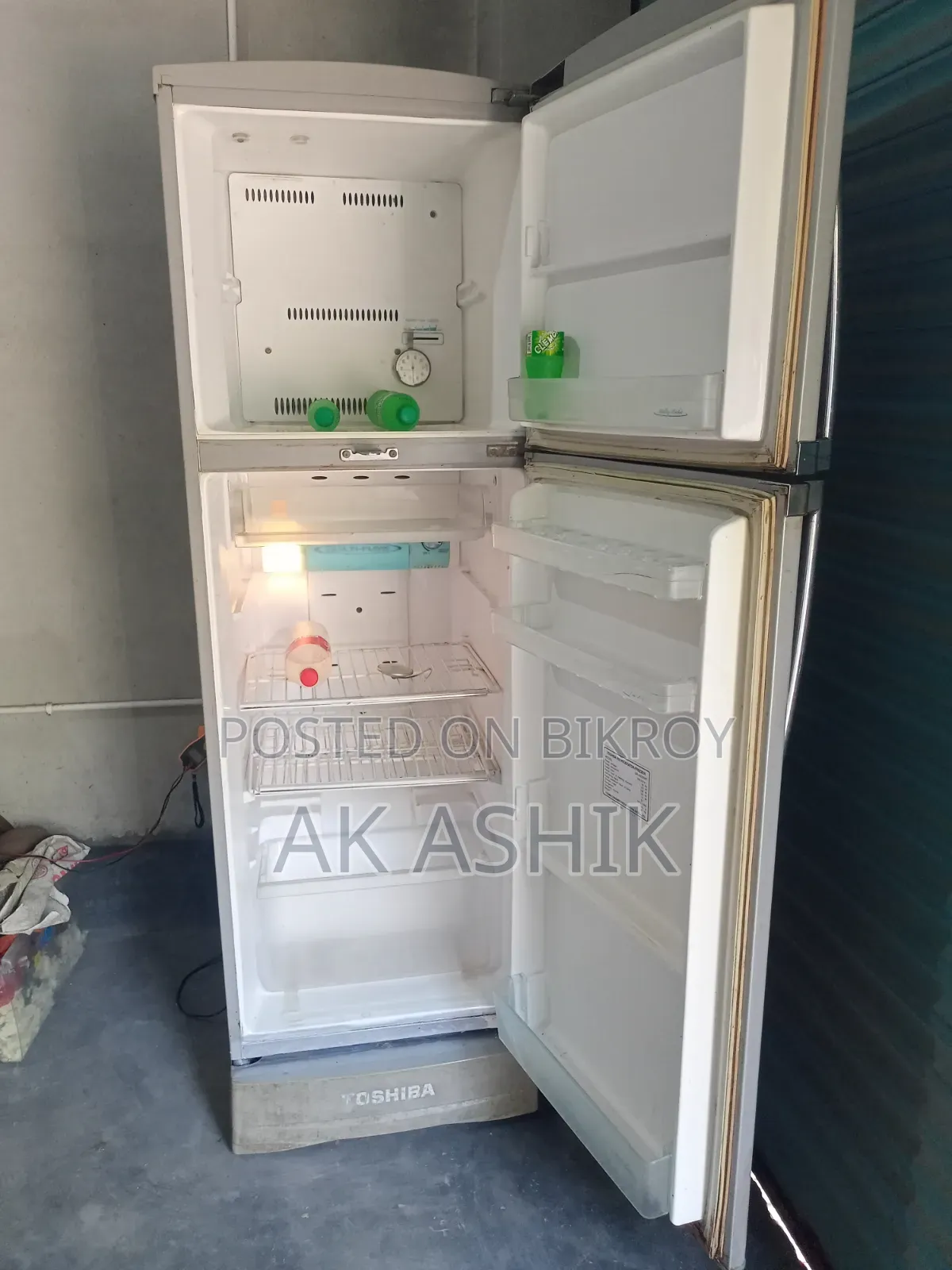 Toshiba Fridge