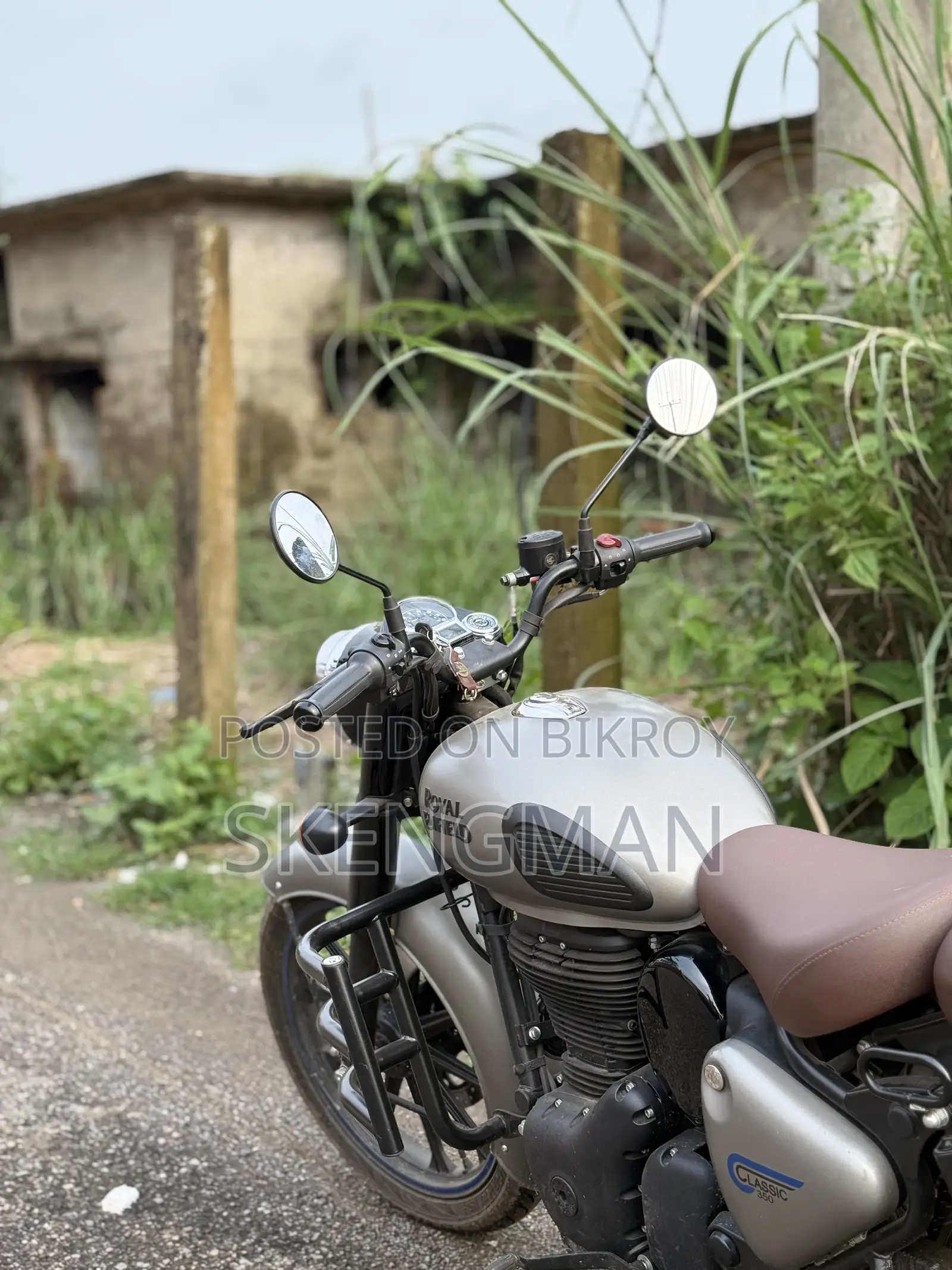 Royal Enfield Classic 350 2025 Gray