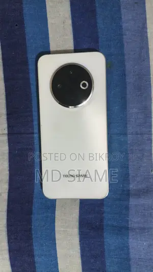 Tecno Spark 30C 128 GB White