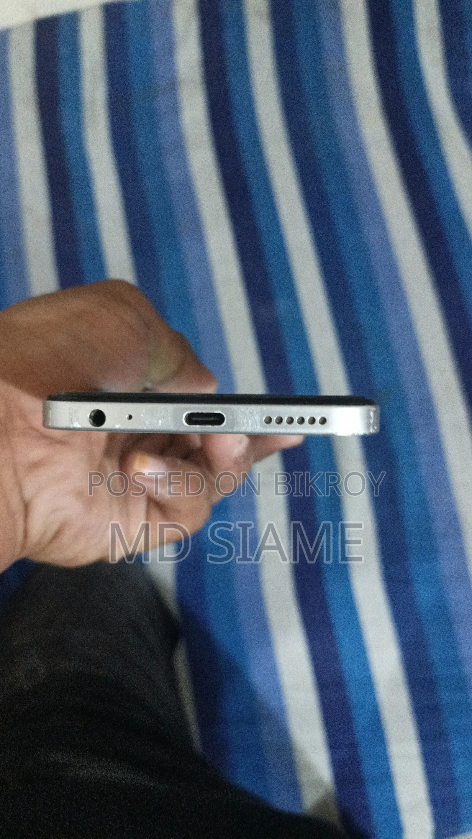 Tecno Spark 30C 128 GB White