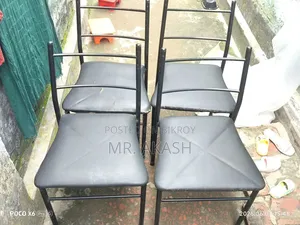 4 Dining Chairs
