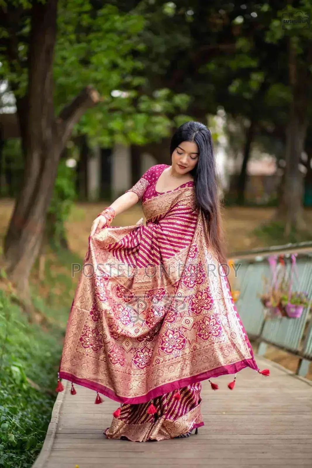 Saree looks beautiful on me