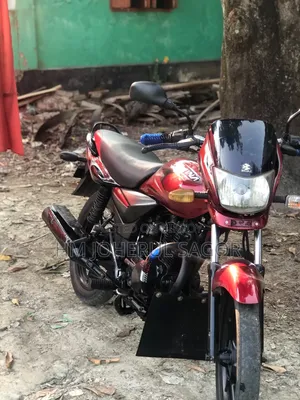 Bajaj Platina 100 2017 Red