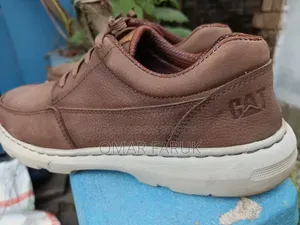 Very High Quality a Grade Pure Leather Imported Casual Shoe.