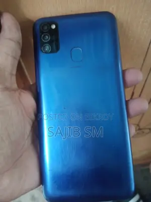 Samsung Galaxy M21 128 GB Blue