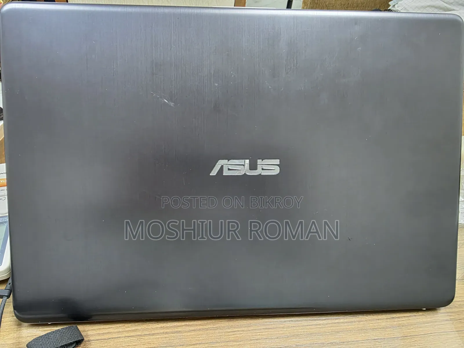 Laptop Asus VivoBook S15 S530UN 4GB Intel Core I3 HDD 1T