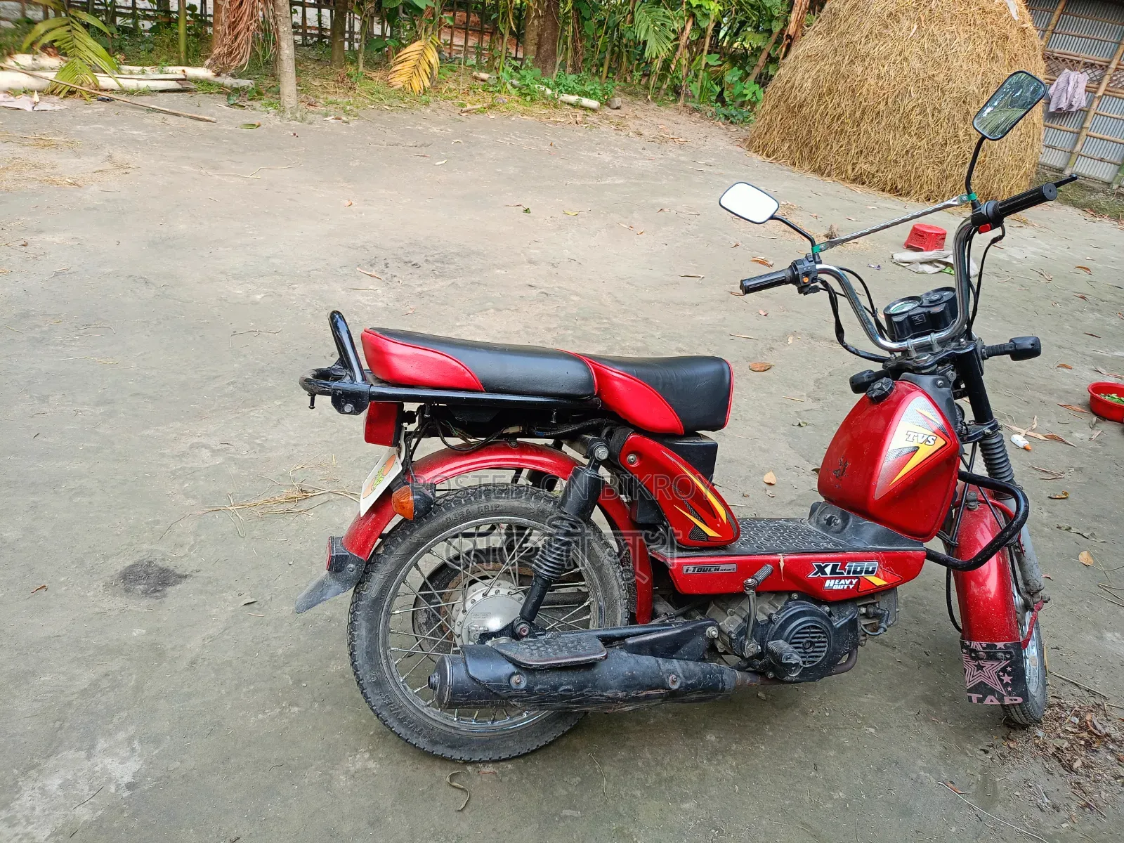 TVS XL 100 2018 Red