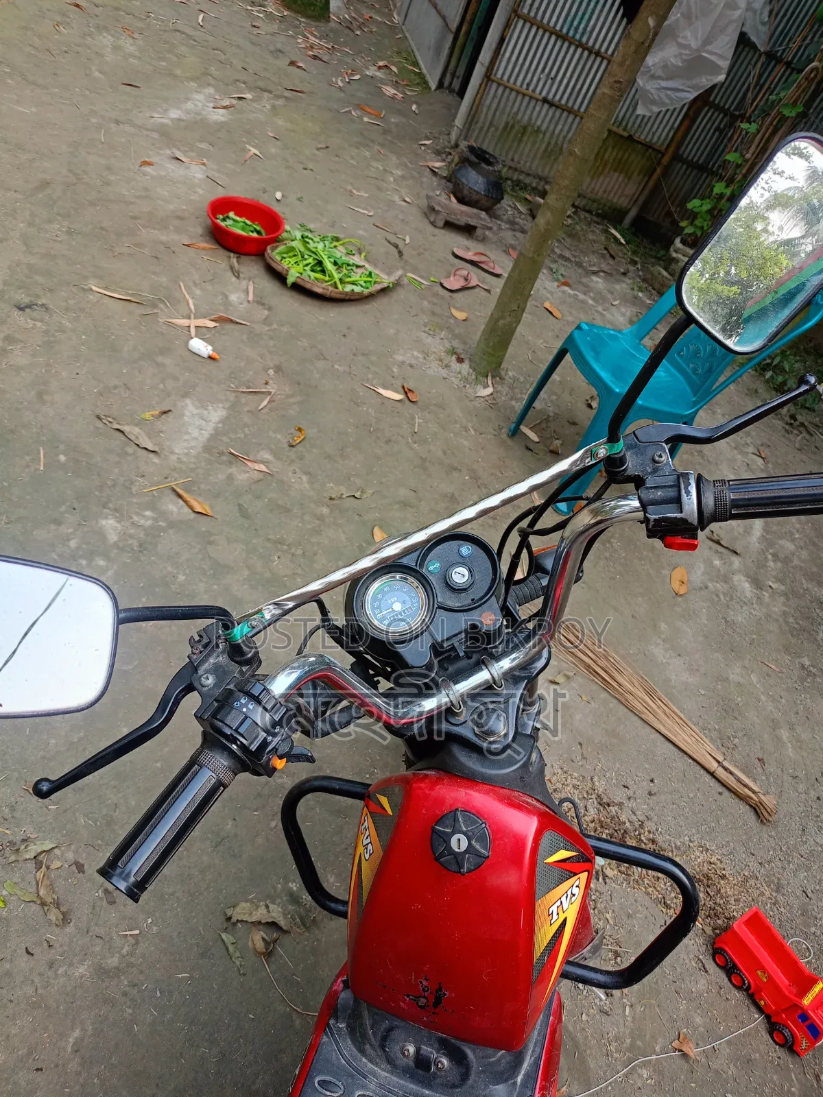 TVS XL 100 2018 Red