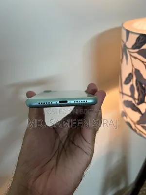 Apple iPhone 11 128 GB Green