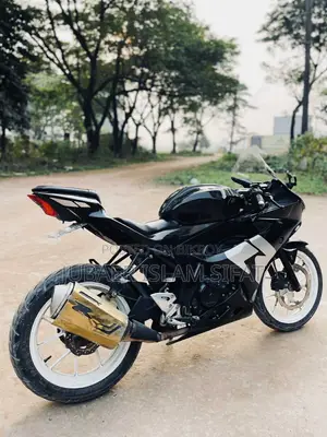 সুজুকি জিএসএক্স-আর১৫০ ২০২০ কালো