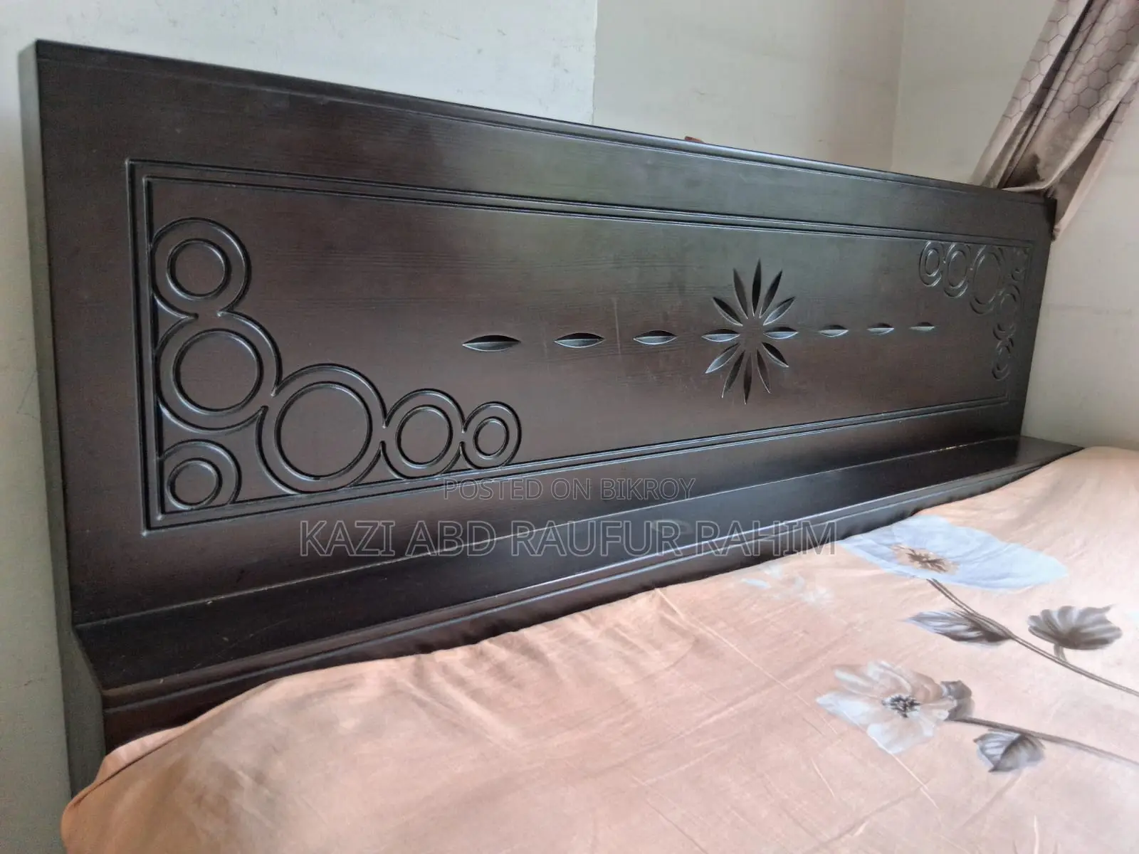 অর্থোপেডিক ম্যাট্রেসসহ বিছানা