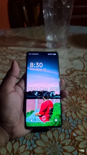 টেকনো ক্যামন ৪০ প্রো ৪জি ২৫৬ জিবি ব্ল্যাক