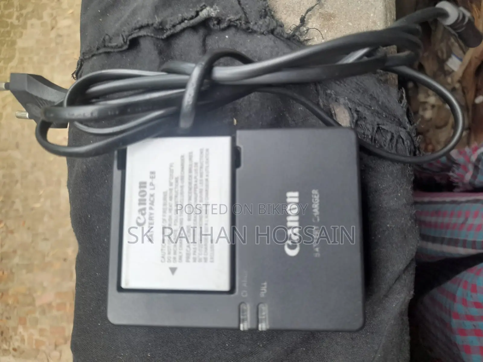 Canon LP-E8 Rechargeable Battery Charger Combo Pack for Canon EOS