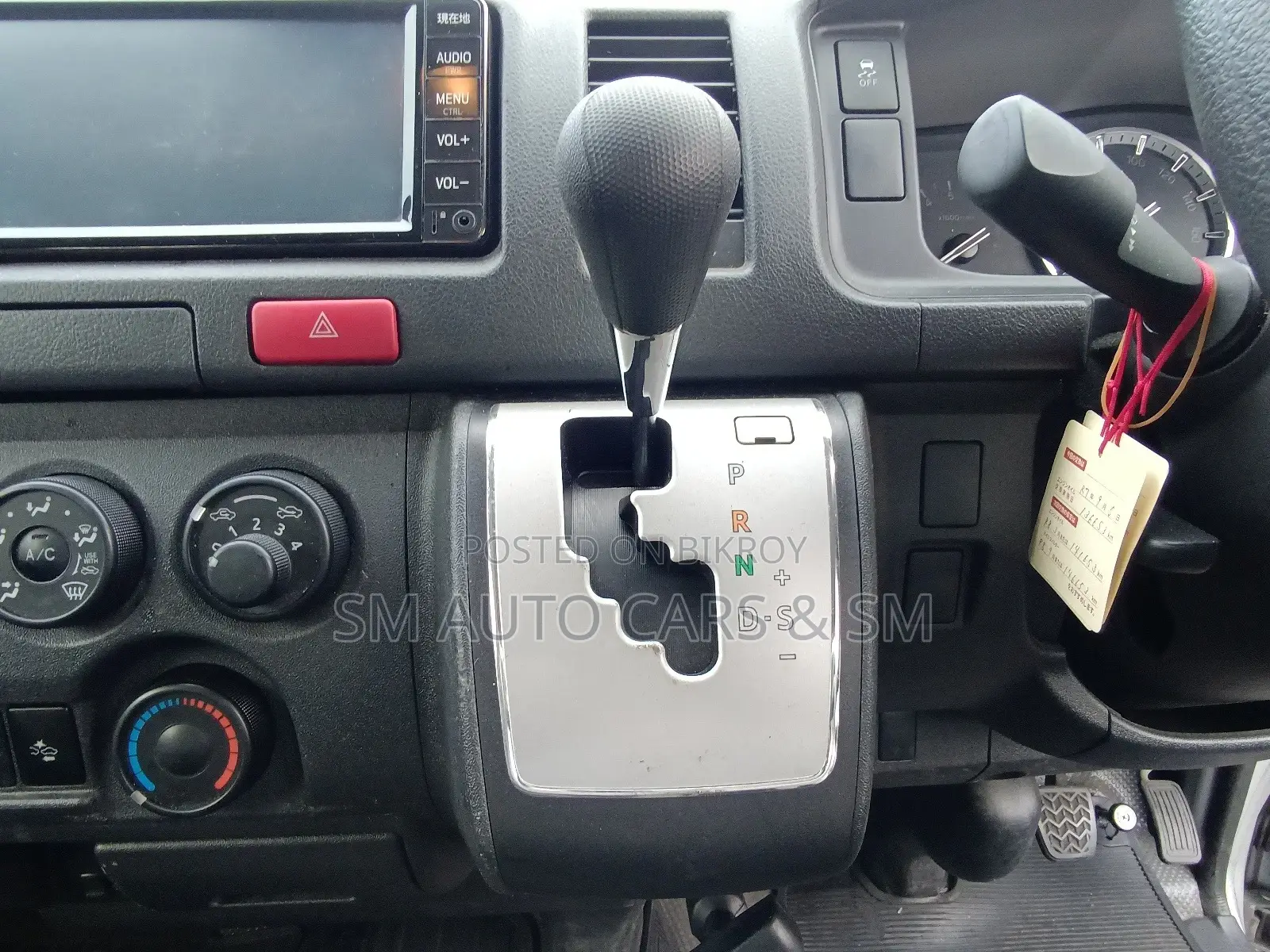 Toyota HiAce 2020 Silver