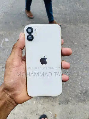 Apple iPhone 11 128 GB White