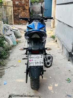 সুজুকি জিক্সার এসএফ ২০১৬ নীল