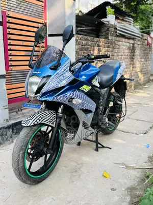 সুজুকি জিক্সার এসএফ ২০১৬ নীল