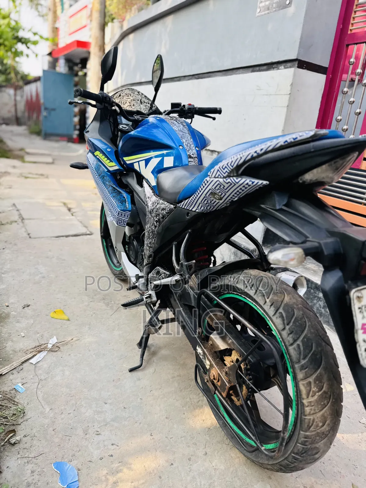 সুজুকি জিক্সার এসএফ ২০১৬ নীল
