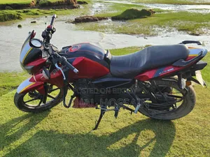 TVS Apache RTR 160 2V 2012 Red