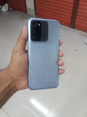 Tecno Spark 8C 64 GB Bronze