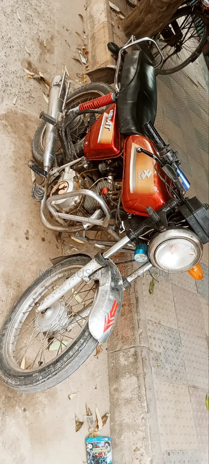 Bajaj Boxer 2005 Red