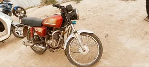 Bajaj Boxer 2005 Red