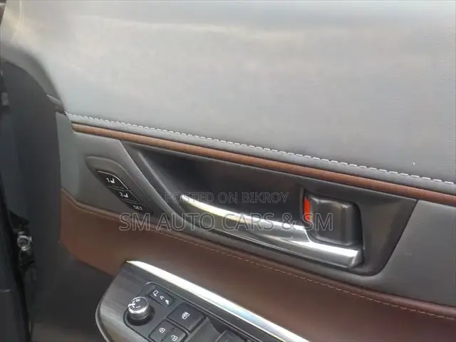 Toyota Harrier 2021 Black