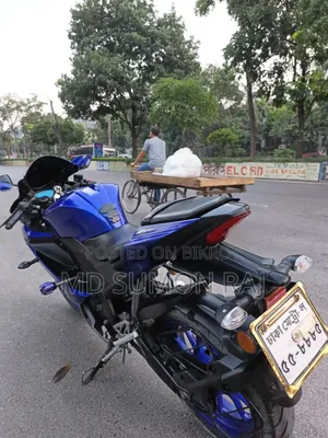 ইয়ামাহা আর৬ ২০২১ নীল